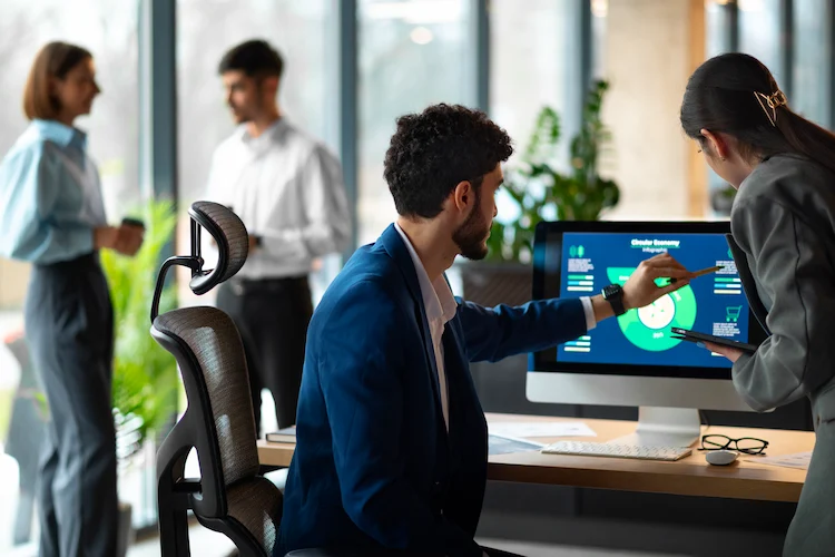 Guia completo sobre automação de marketing para PMEs em Portugal, da autoria da Somos6Digital.